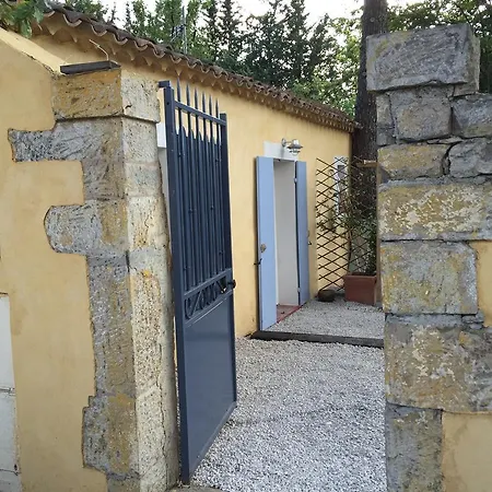 Charmant Studio Brignoles Exterior photo
